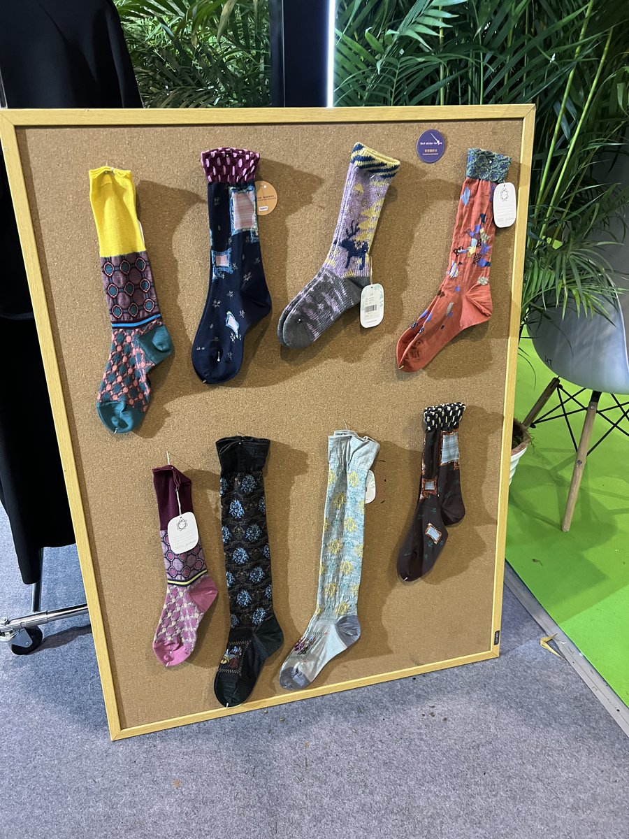 comhub_e's tweet image. If you&apos;re looking for accessories, eComhub.net can help based on your demands.
ecomhub.net/#sunglasses #fashionaccessories #ecomhub #dropshipping #wholeale #orderfulfillment #sourcingagent #ecommerce #ecommercebusiness #onlinebusiness #chinasourcing #sourcing