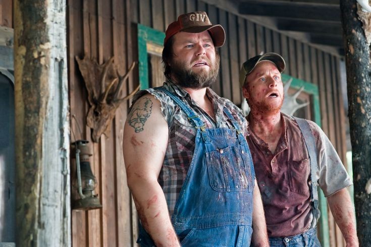 1980MarieH's tweet photo. Tucker and Dale vs Evil (2010) https://t.co/sxiauX7H1N