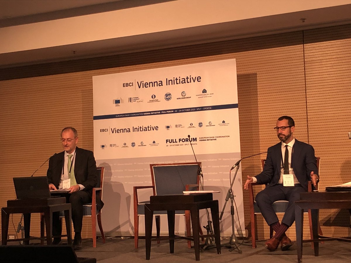 DeboraRevoltel1's tweet photo. At #viennainitiative full forum @LucaGattini presenting the @eib bank lending survey. Banks in #cesee are in good shape to support the recovery. But the green transition is a challenge and they are still not fully prepared. https://t.co/NUizpCWcls