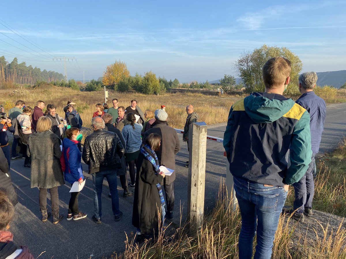 GrueneLTBB's tweet image. Und dahinter befindet der #Tagebau Jänschwalde. #Lausitzimpulse #Vergangenheit