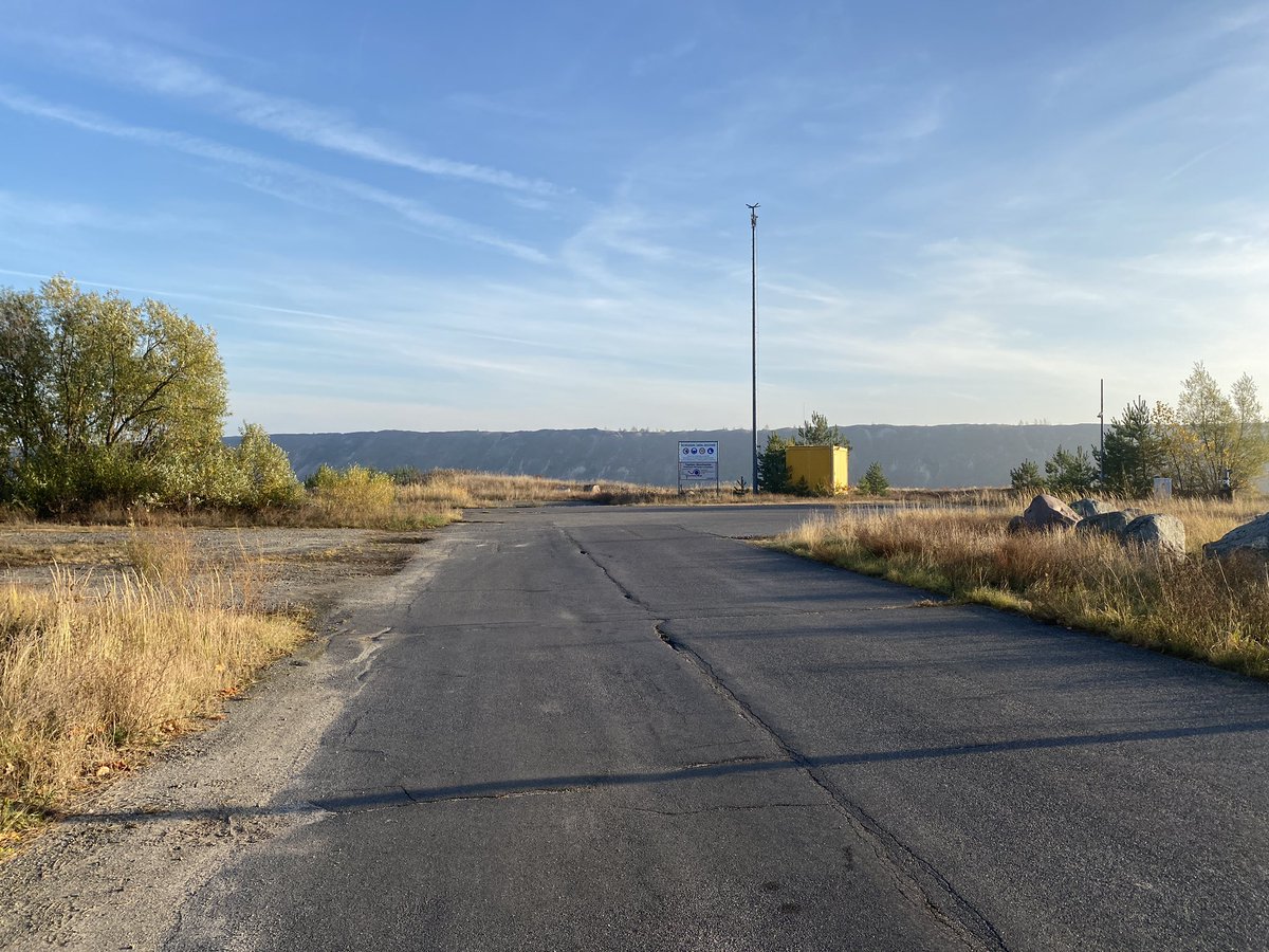 GrueneLTBB's tweet image. Und dahinter befindet der #Tagebau Jänschwalde. #Lausitzimpulse #Vergangenheit