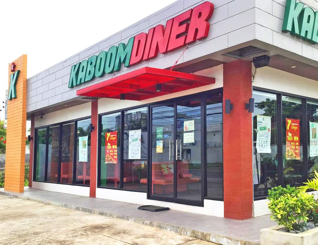 KaboomDiner's tweet photo. Celebrate special moments. Celebrate #QualityTime. 💚❤

#KaboomDiner https://t.co/Cpmd3p096x