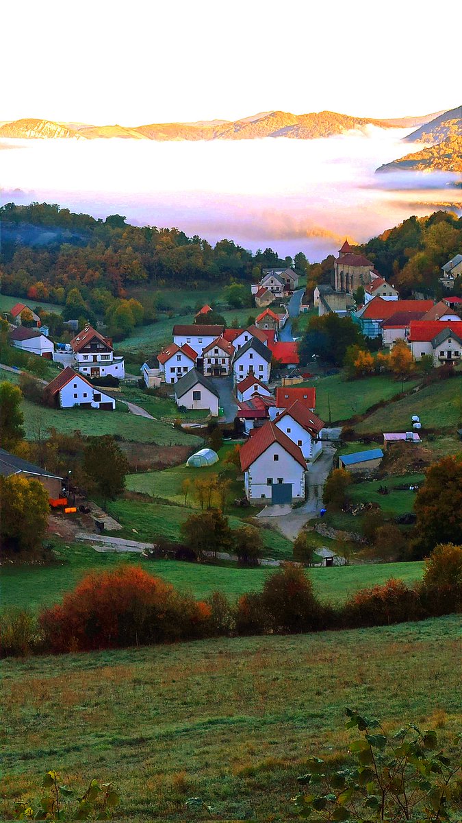 Enekoizar casa rural tweet media