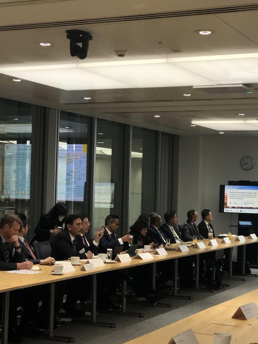 MaritimeCert's tweet photo. NOW! Maritime Roundtable with Indonesia’s Coordinating Minister for Maritime &amp; Investment and the new KADIN leadership #supportingCOP26  @TomC_SMI @AllenOvery @SocMaritimeInd  @templarexecs @KBRILondon @COP26 https://t.co/Ejv7L8Txmc
