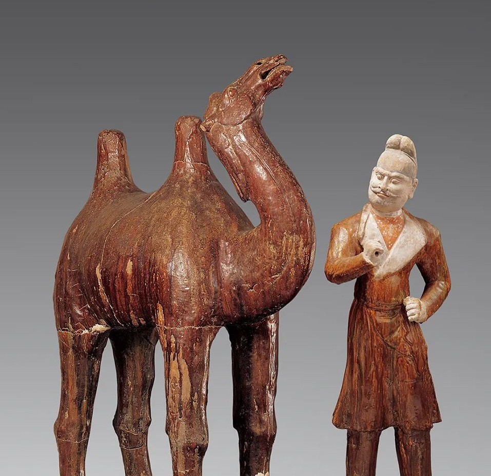 MuseumsChina's tweet image. Better not miss this! An upcoming exhibition at the #GuangdongMuseum on March 2022 will shed light on cultural relics from Gansu and Guangdong along the ancient Silk Road. Let’s have a sneak peek first! [Photos/Official WeChat account of Guangdong Museum]