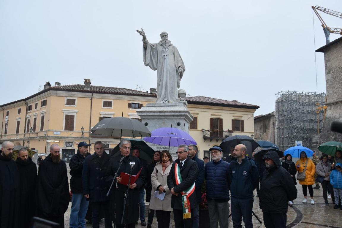 Norcia, per non dimenticare nell'anno della ripartenza dopo il terremoto
umbrialeft.it/notizie/norcia…