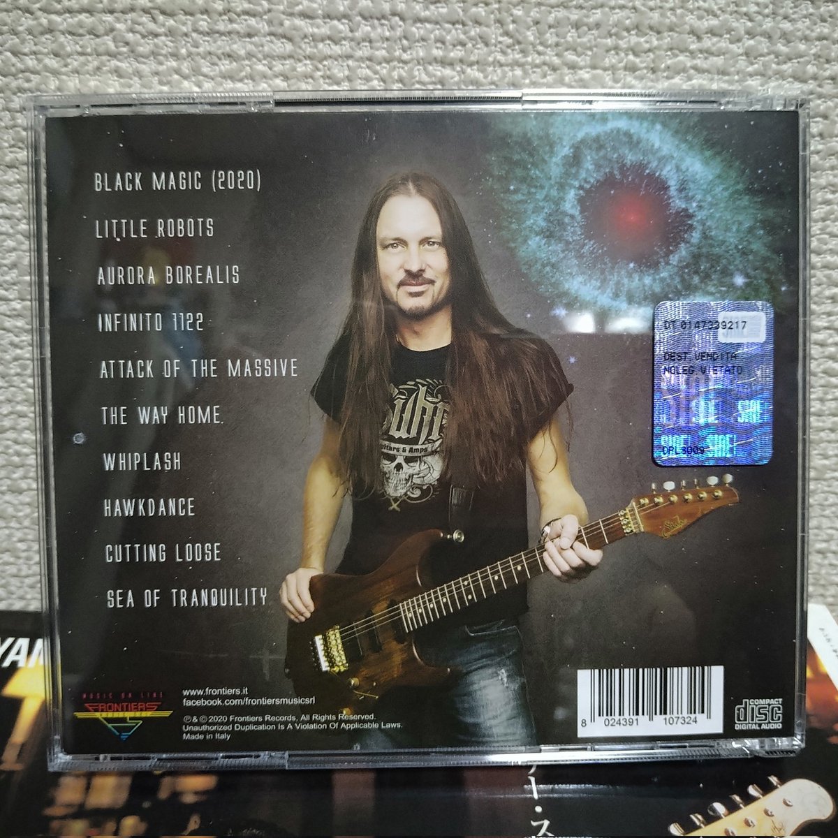 otakaya_0509's tweet photo. #レブ・ビーチ のインストアルバム
「A VIEW FROM THE INSIDE (2020年)」
タワレコオンラインポイント15倍で輸入盤を購入したら、ブックレットがケースのツメ食い込みになってた🥺
🇮🇹のFRONTIERS RECORDさん、ちゃんとしといて😤😗
#RebBeach
#AViewFromTheInside https://t.co/cLV6j27Bnj