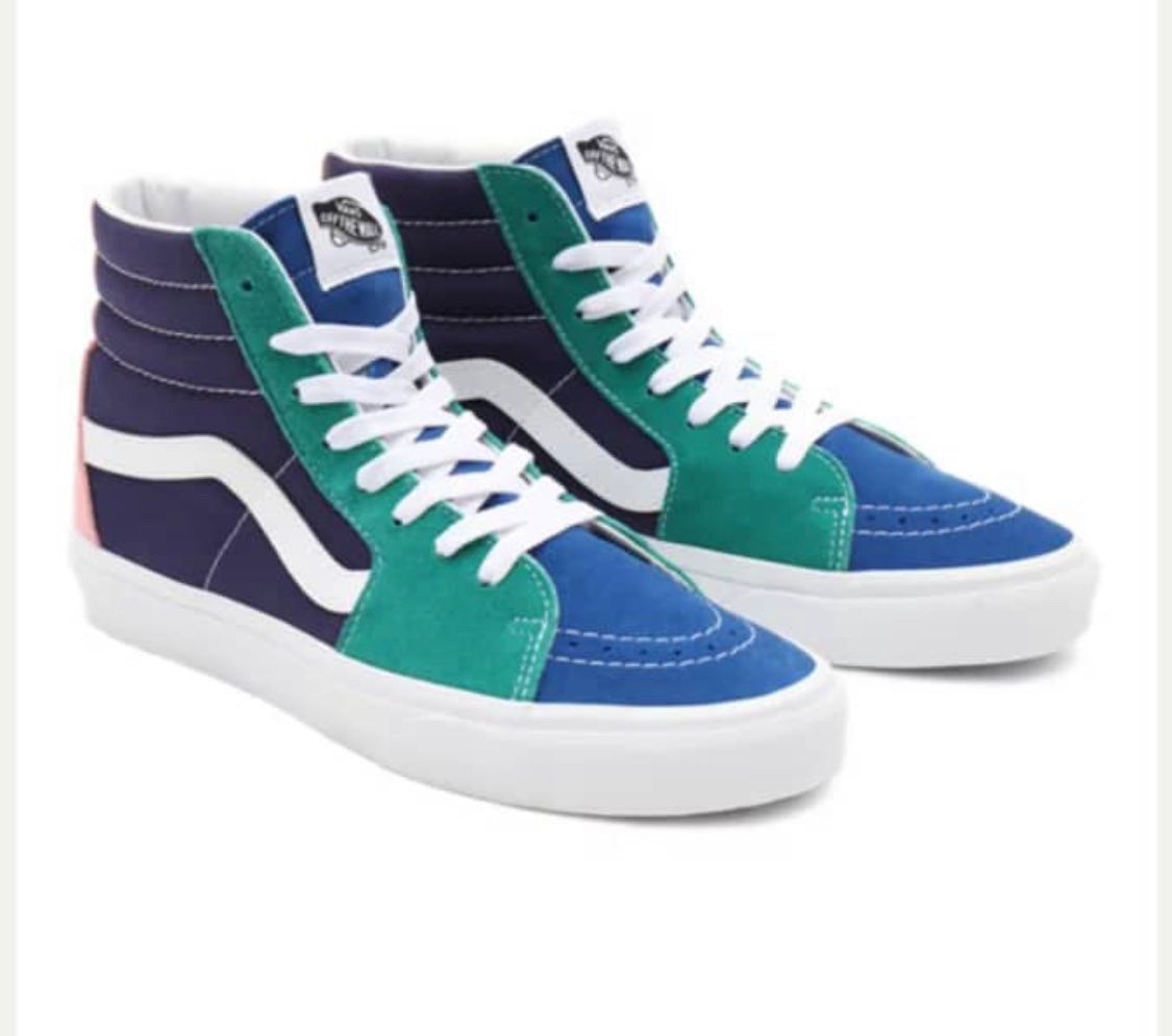CorporateVoyage's tweet photo. #Vanz #sneakers #classyshoes #handbags and more
We do deliveries to your door step. https://t.co/1xnV7S5W23