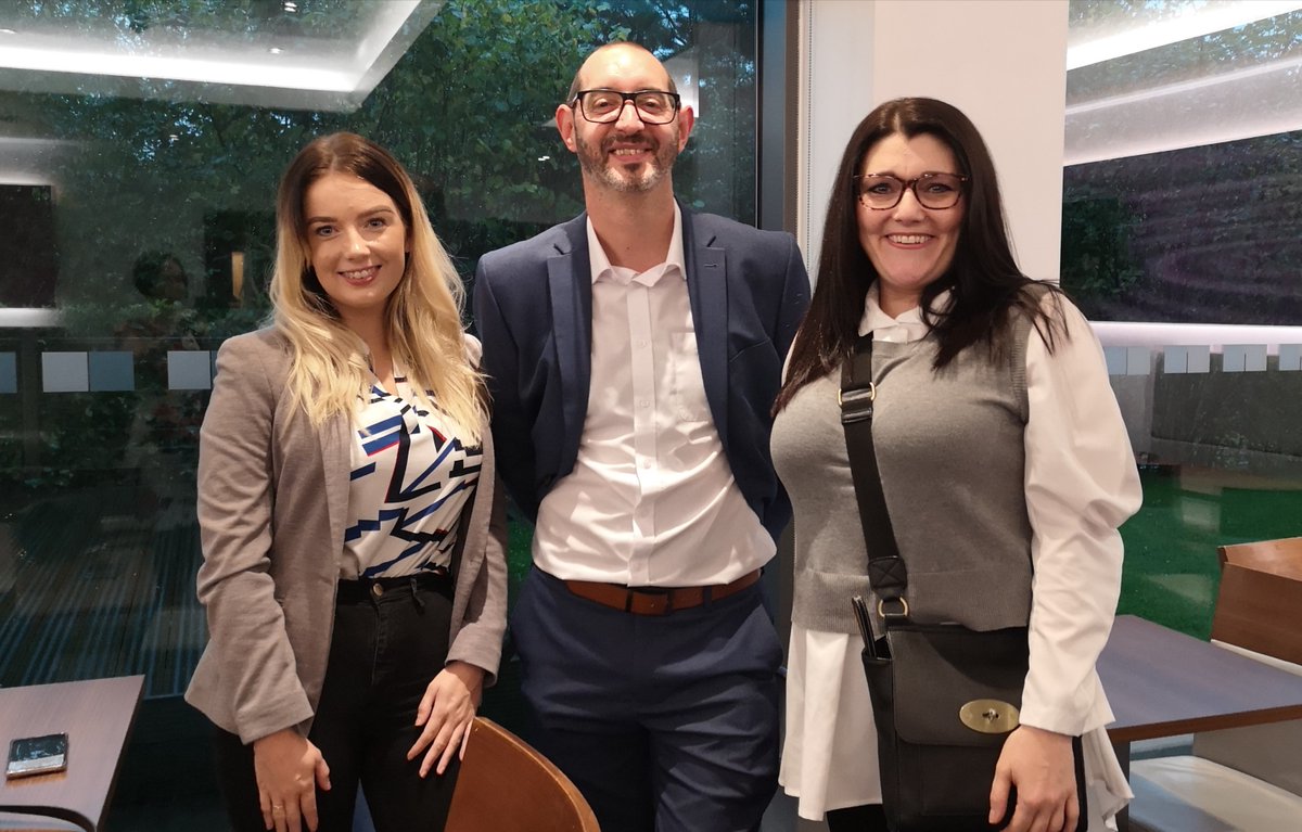 Thank you Debbi, Sarah &amp; Marissa of <a href="/elancschamber/">East Lancashire Chamber of Commerce</a> and sponsors <a href="/pcaltd/">Pierce Advisory & Accountancy Group</a> for a cracking Rush Hour event yesterday.

Super to catch up with Lisa from Pierce, Dave &amp; Mike @six_cnnctns Callam &amp; Janet <a href="/CommunityCVS/">Community CVS</a> Lisa <a href="/UkUndebt/">Undebt.co.uk</a> @tracynetworking @UCLanBusiness <a href="/NORIHRLaw/">NORi HR and Employment Law</a> &amp; many more!