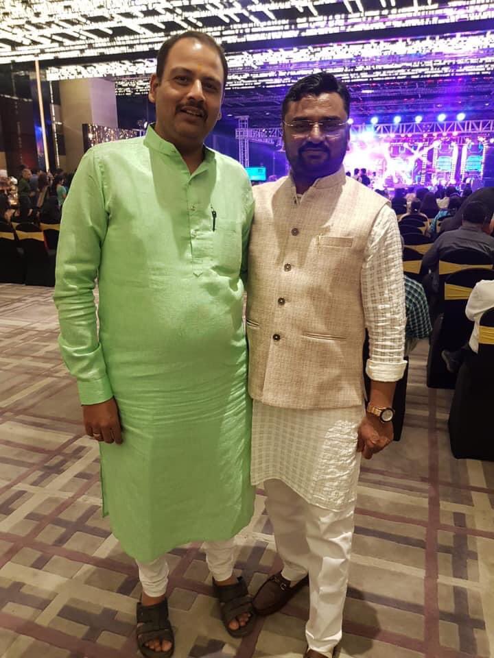 Devang sagar (@devangsagar) on Twitter photo બાપા સીતારામ
જન્મ દિવસ ની મંગલમય શુભકામ ના સાથે
આનંદી મન મુબારક,
ખૂટે નહી તેટલું ધન મુબારક,
ધારેલું મળે,
મળેલું ગમે,
ગમેલું ફળે,
ફળેલુ ટકે,
અને એક એવી જાદુઇ છડી જડી જાય
તમે માગો તે બધુ મળી જાય
એવી મારા મોટાભાઇ <a href="/janak_bagdana/">Janak Patel (Bagdana)</a> ને જન્મ દિવસ ની ખુબ ખુબ શુભકામ ના બાપા સીતારામ
જન્મ દિવસ ની મંગલમય શુભકામ ના સાથે
આનંદી મન મુબારક,
ખૂટે નહી તેટલું ધન મુબારક,
ધારેલું મળે,
મળેલું ગમે,
ગમેલું ફળે,
ફળેલુ ટકે,
અને એક એવી જાદુઇ છડી જડી જાય
તમે માગો તે બધુ મળી જાય
એવી મારા મોટાભાઇ <a href="/janak_bagdana/">Janak Patel (Bagdana)</a> ને જન્મ દિવસ ની ખુબ ખુબ શુભકામ ના