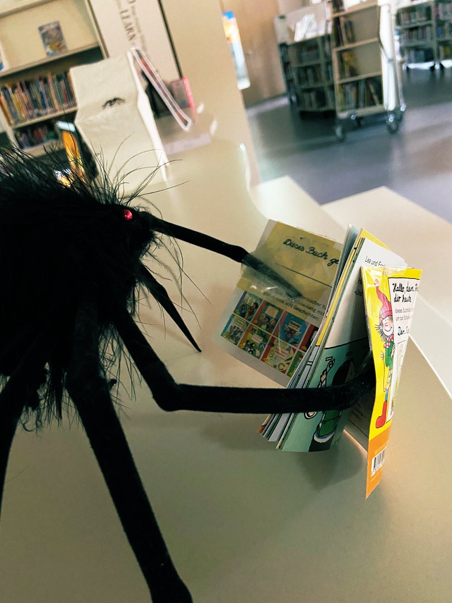 🎃👻Time to get spooky!👻🎃After a month of reading and reviewing our library Horror section, the Book Review Crew are celebrating by sharing their findings, telling spooky stories around our campfire and having a s’more or two! #BRC #BookReviewCrew #BMSInspire #read #genre