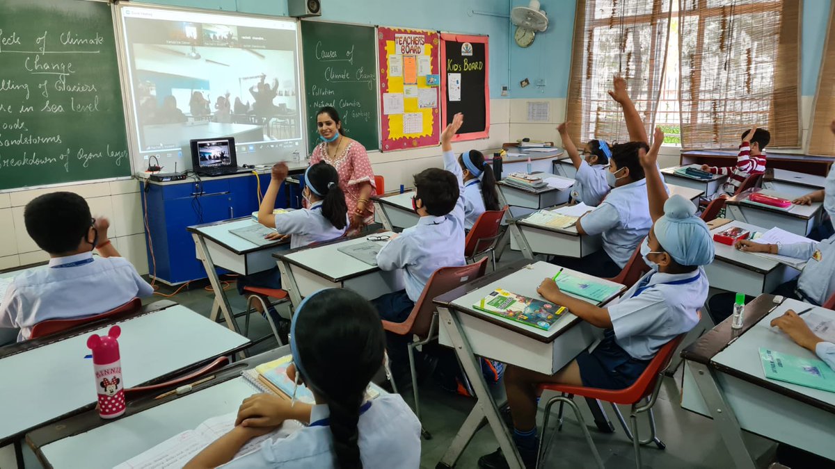The students discussed the causes and effects of climate change with Israel Students through zoom call  #ClimateActionEdu <a href="/klnamya/">Monica Joshi</a> <a href="/msbhupinder/">Bhupinder Gogia</a>  <a href="/Sat_Paul_Mittal/">SatPaulMittalSchool</a>