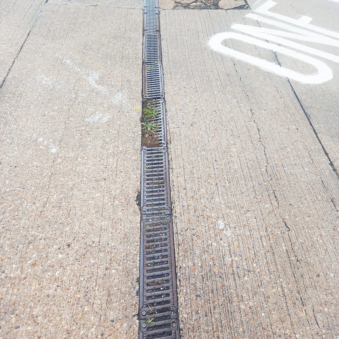 hydrocleansing's tweet image. Resolved a potential flooding at this Royal Mail site in Chelmsford #DoItRightTheFirstTime 💦🧡