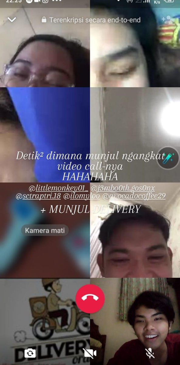 frhnfi15's tweet photo. Kangen ga si lu video call sama mas² munjul? @vidaswarii @tfaniamelia @mita_dotcom @GalihMuhammadR7 https://t.co/1n0XBjwosL