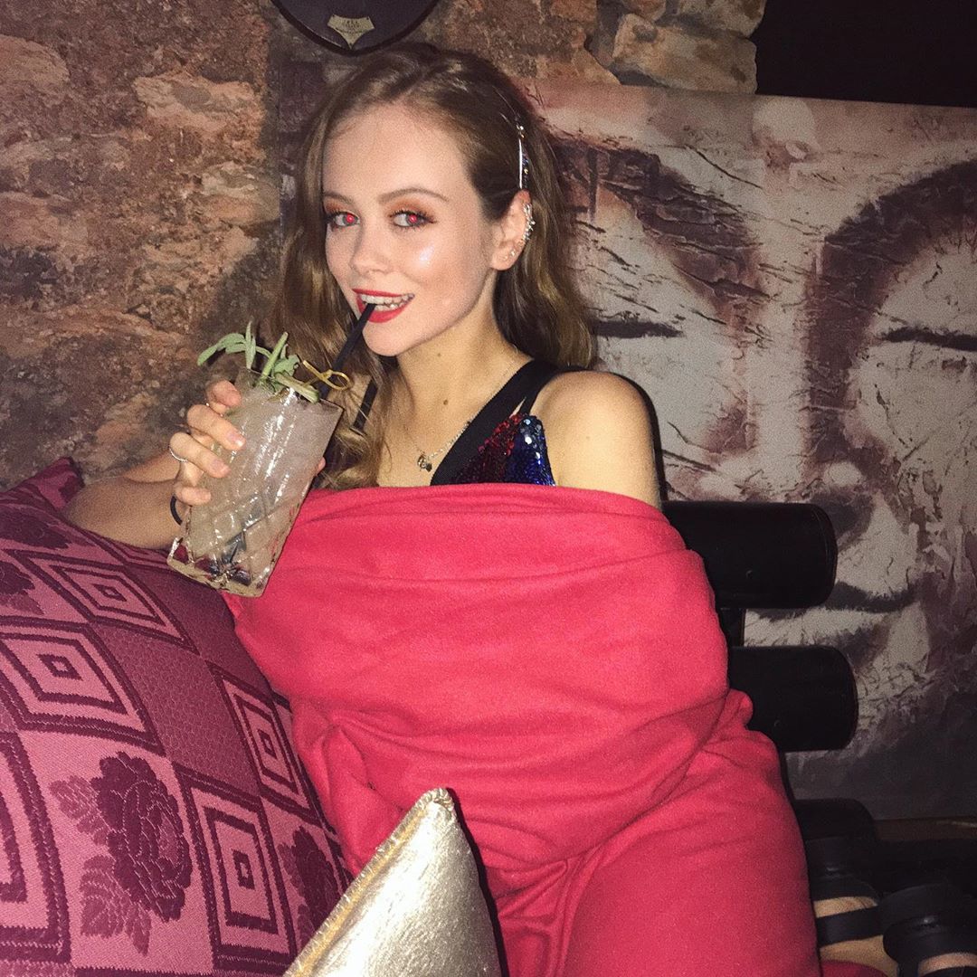 Juliet Nightingale (@julietnighting3) on Twitter photo 