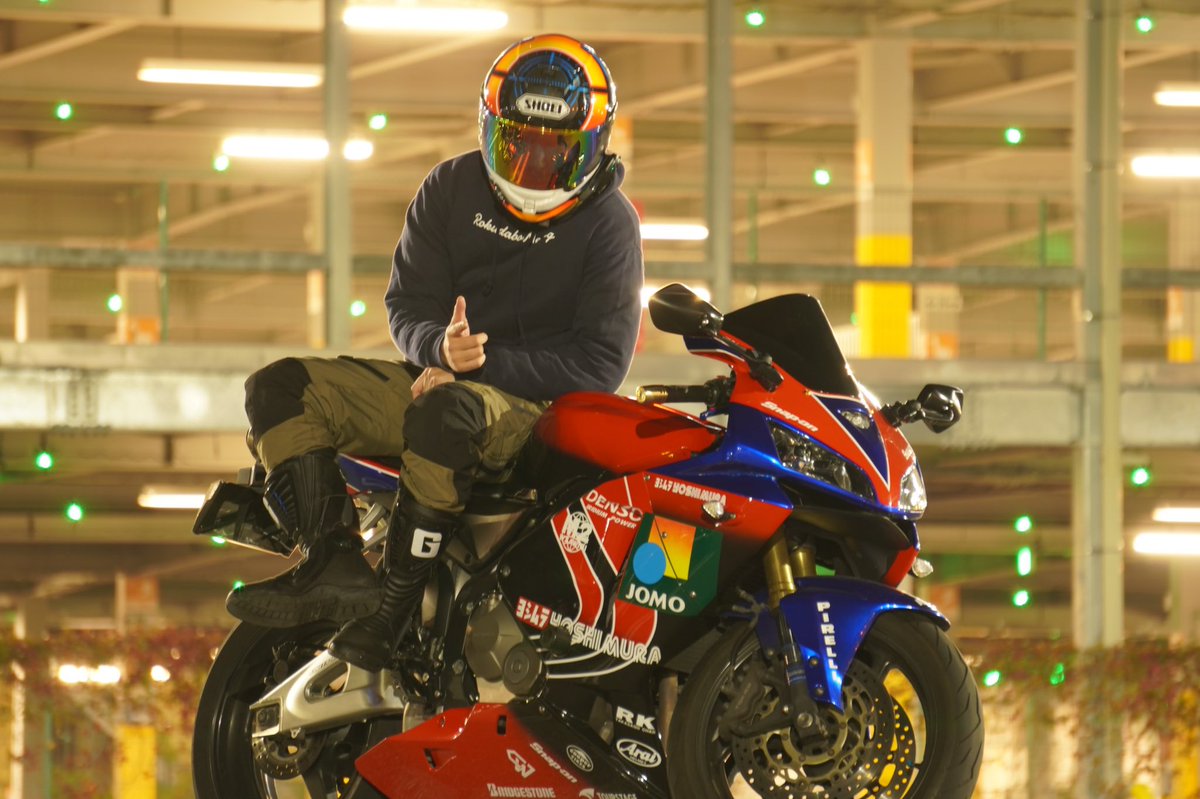 Popai481's tweet photo. 乗り換えに伴い再投稿

#バイク乗りとして軽く自己紹介
#バイク乗りと繋がりたい
#バイク乗りとして自己紹介
#キャンプ好きとして軽く自己紹介 
名前:ポパイ 
性別:男
年齢:30ちょい
身長:175
住み:大阪
愛車:SRV250S・WR250R・CBR600RR
一言:いやん、ばかぁん https://t.co/UfCrub8ZXM