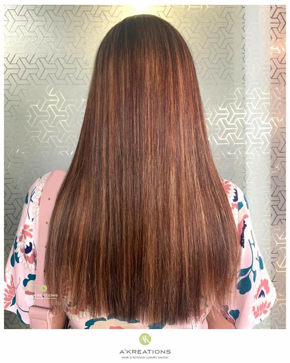 AKreationsIndia's tweet photo. Does perfect hair happen by choice? Nope...it happens with a Samba hair treatment! Hair colour and treatment done by Style Director Tracy Fletcher. #behindthechair #hairstyling #hairtrends #styledirector #tracyfletcher #happyclient #highlights #celebritysalon #akreationsbandra https://t.co/VwMdKrP44M