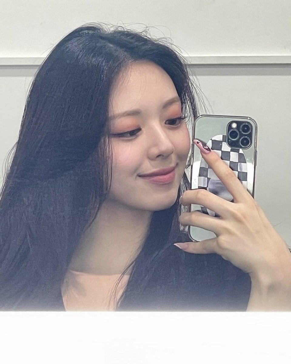 gfsyuna's tweet photo. the prettiest https://t.co/savWI7BaDW