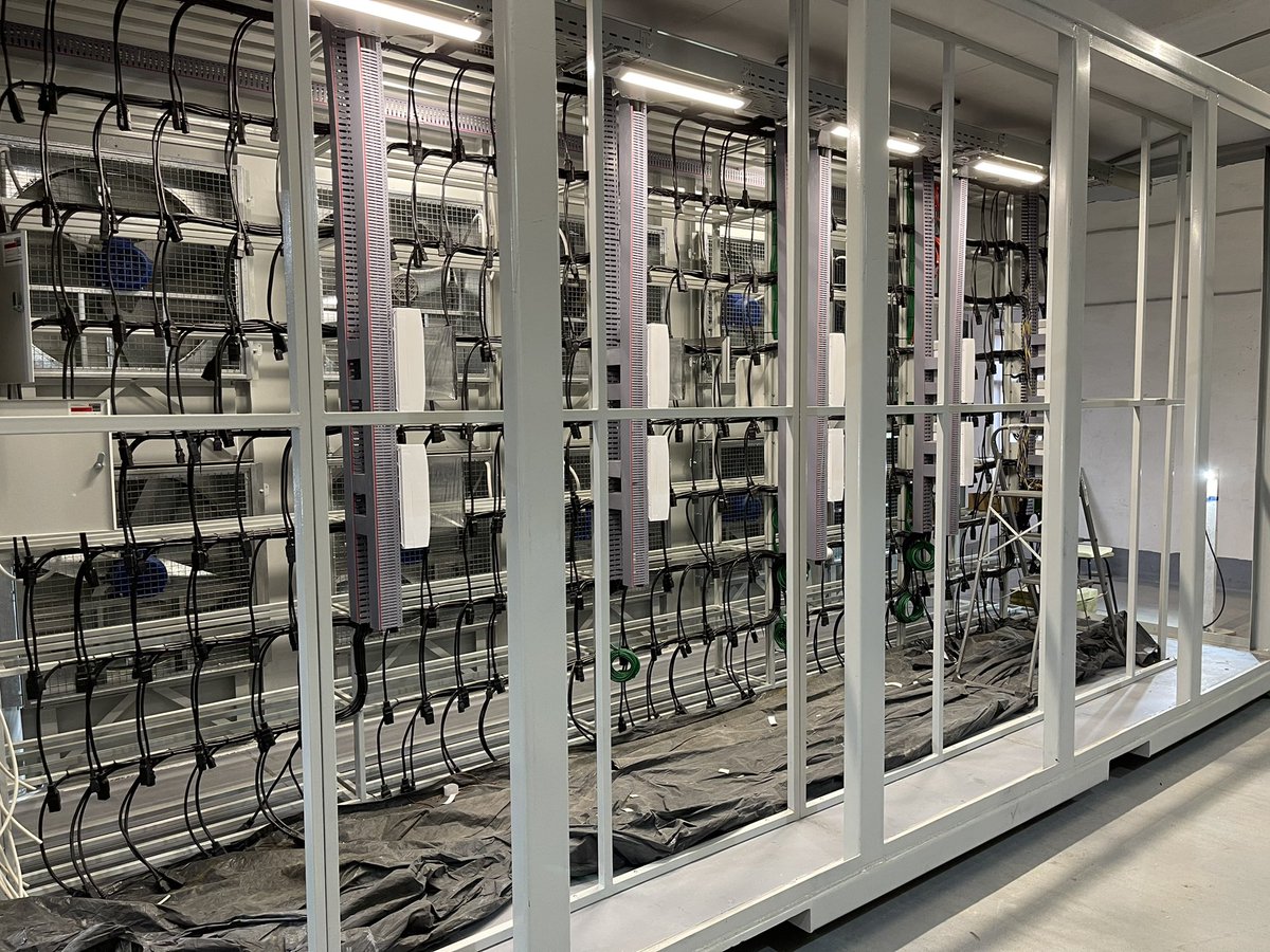 aiproenergy's tweet photo. Visiting BitTank electrical workshop. Two more electrical engineering teams to be added next month. 🚀💪⚡️⚡️⚡️#bittank #bitcoin #bitcoinmining #Container #energy #electrical #datacenters https://t.co/Iwo5kqNZZS