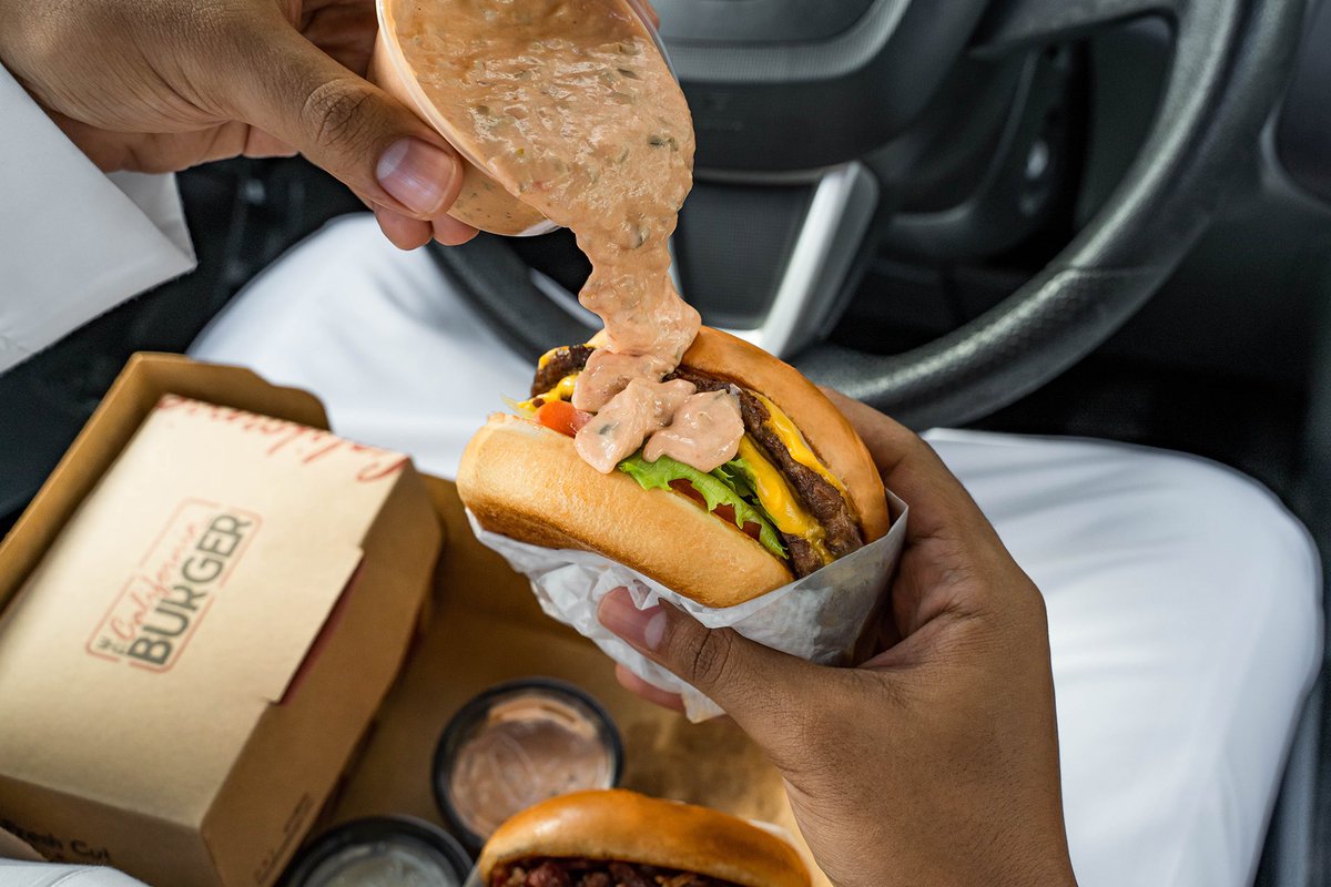 كاليفورنيا برجر | The California Burger tweet media