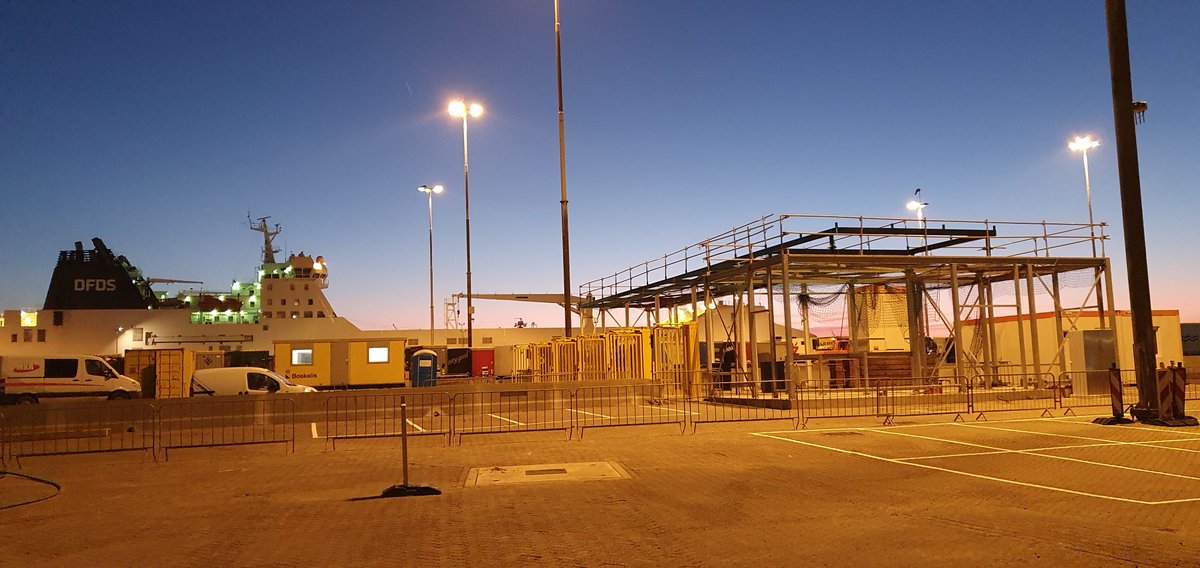 Werk in uitvoering: de nieuwe gate begint steeds meer vorm aan te nemen.