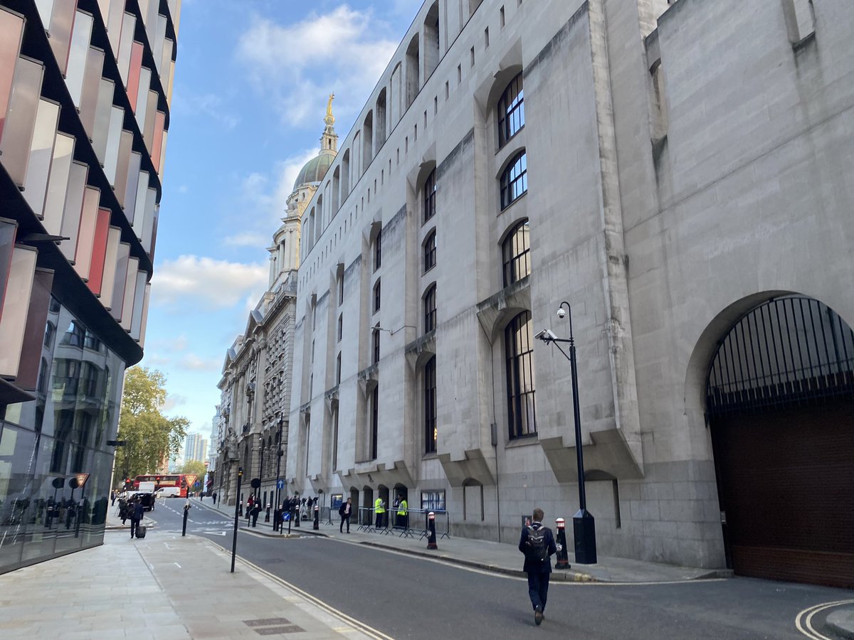 Reporting from the Old Bailey for the first time ✍️
mylondon.news/news/west-lond…