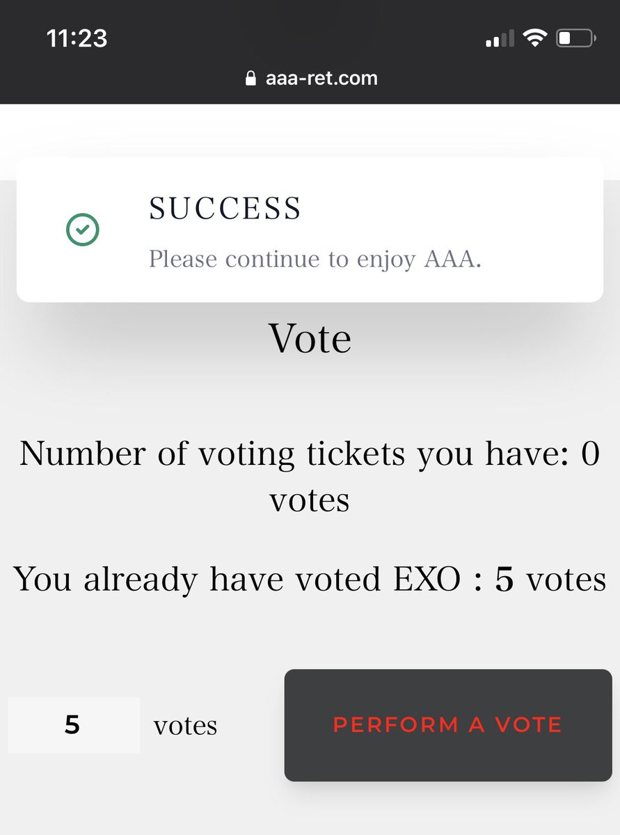 MoiamuzikaEXO's tweet photo. #EXOLs_VoteOnAAA
#EXO @weareoneEXO #EXOL_DropThAAAt. Vote!!! https://t.co/mGcDwqqOes