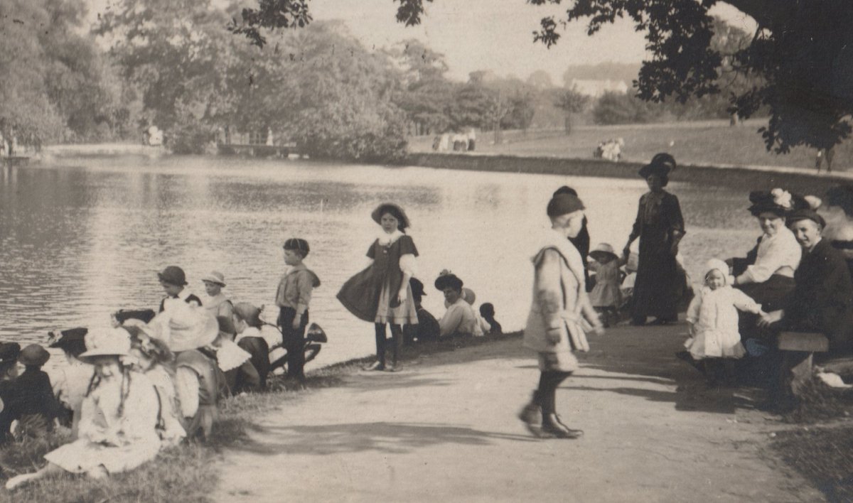 OldRoundhay's tweet photo. A well dressed group of children by the edge of the Upper Lake at Roundhay Park, Leeds https://t.co/ODKDAEaVAl