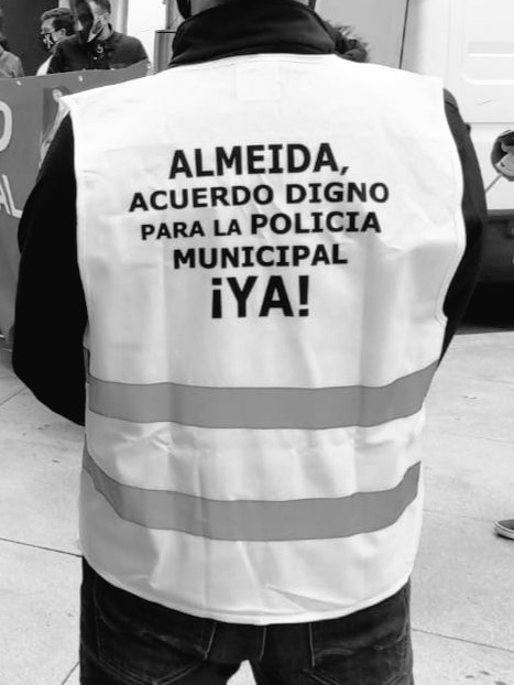 sindicatopla's tweet image. Sr. @AlmeidaPP_ Sra.@InmaSanzO Sra.@begonavillacis la propuesta traida hoy a la Mesa de @policiademadrid @APoliciam es un insulto hacia una plantilla que está dando todo, pese a la falta de personal e impagos continuados.

Hagan el favor de reconocer el trabajo de los #Policías