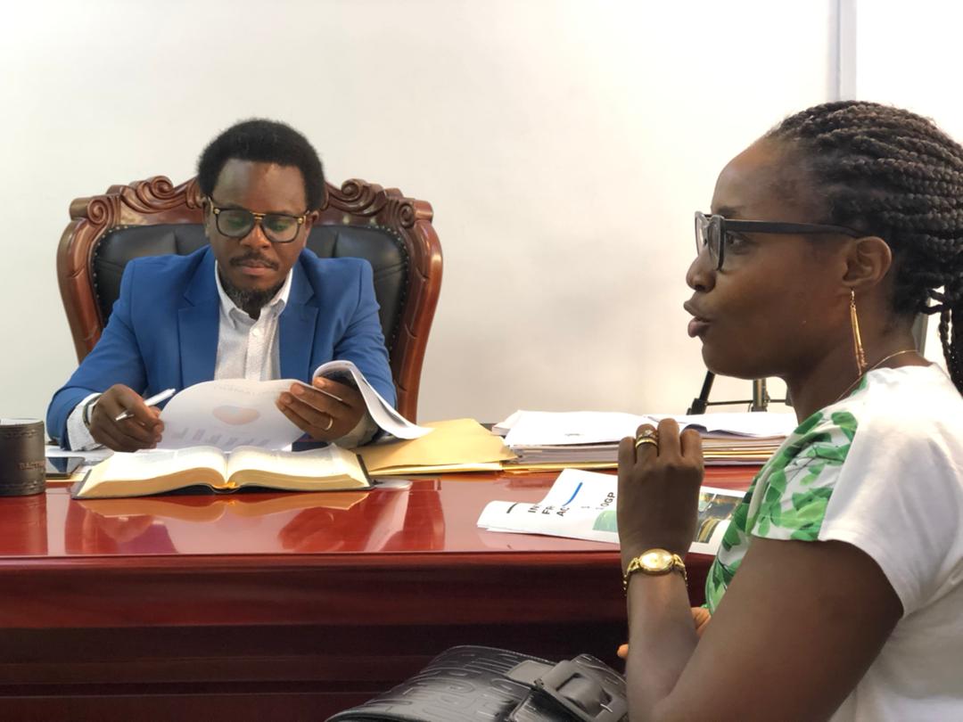 Clerk, Parliament of Sierra Leone🇸🇱 (@clerkposl) on Twitter photo We are deeply proud of the scores we made in the <a href="/opengovpart/">Open Gov Partnership</a> NAP3 milestones for #SierraLeone . Today I met with the <a href="/OGP_SierraLeone/">OGP Sierra Leone</a> Team and the <a href="/WFD_Democracy/">Westminster Foundation for Democracy (WFD)</a> Country Rep to share my Parliament's aspiration for the #NAP4.
We appreciate <a href="/WFD_SierraLeone/">WFD Sierra Leone</a> for supporting us. We are deeply proud of the scores we made in the <a href="/opengovpart/">Open Gov Partnership</a> NAP3 milestones for #SierraLeone . Today I met with the <a href="/OGP_SierraLeone/">OGP Sierra Leone</a> Team and the <a href="/WFD_Democracy/">Westminster Foundation for Democracy (WFD)</a> Country Rep to share my Parliament's aspiration for the #NAP4.
We appreciate <a href="/WFD_SierraLeone/">WFD Sierra Leone</a> for supporting us.