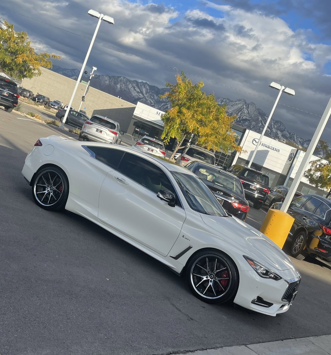 Coltjae_'s tweet image. Woooooo Im so excited to pick up my new whip today 😈 she’s FOINE 🤤 2020 Q60 Red Sport 400. #infiniti #q60redsport