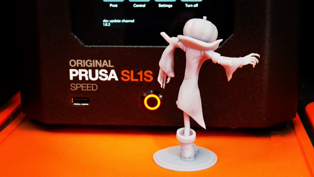 de3dprintman's tweet photo. @Dimka134 designed this cool #Halloween model and I had to print one on my #PrusaSL1S by @josefprusa because it's stunning. I used #resione #PlantBasedResin Grey and printed the model in 0.05mm layers. It only took 2 hours and 10 minutes to complete.
https://t.co/zHaZTINhxo
#3dp https://t.co/QYdVupL0tX