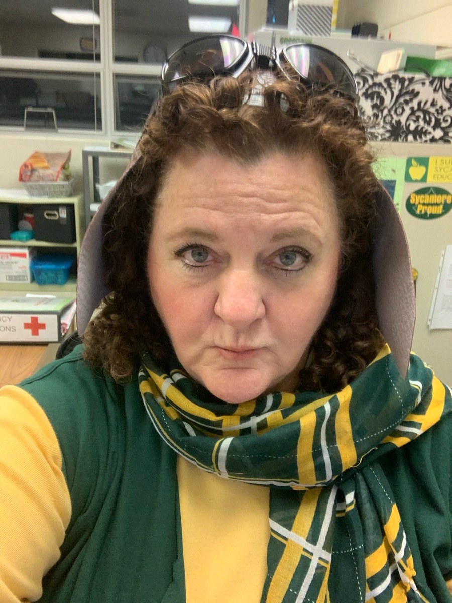 SycamoreNurses's tweet photo. Sycamore School Nurses getting into the Halloween Spirit!! #Halloween @SycamoreSchools @shs_highschool @EHGreeneSchool @SymmesElem @OASN_1voice https://t.co/o3iG0dlaEj