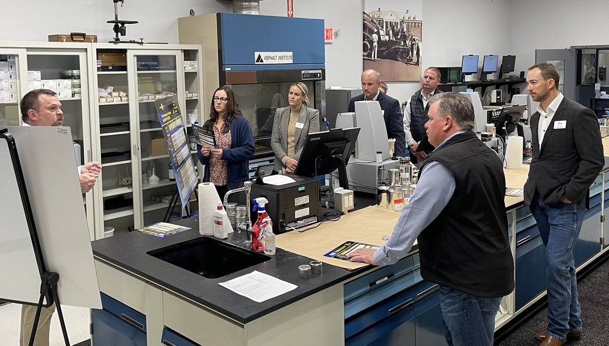 Asphalt_Inst's tweet photo. Participants toured the AI labs this morning with @AILabGuy and Mike Beavin. #AIEPIC https://t.co/Sn6ipeOnDn