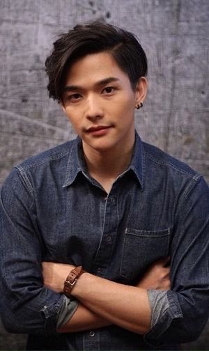 actmusesub's tweet photo. Oalah gua gak diajakin reborn ye;) *mengambek* https://t.co/v4zBaJu0Fy