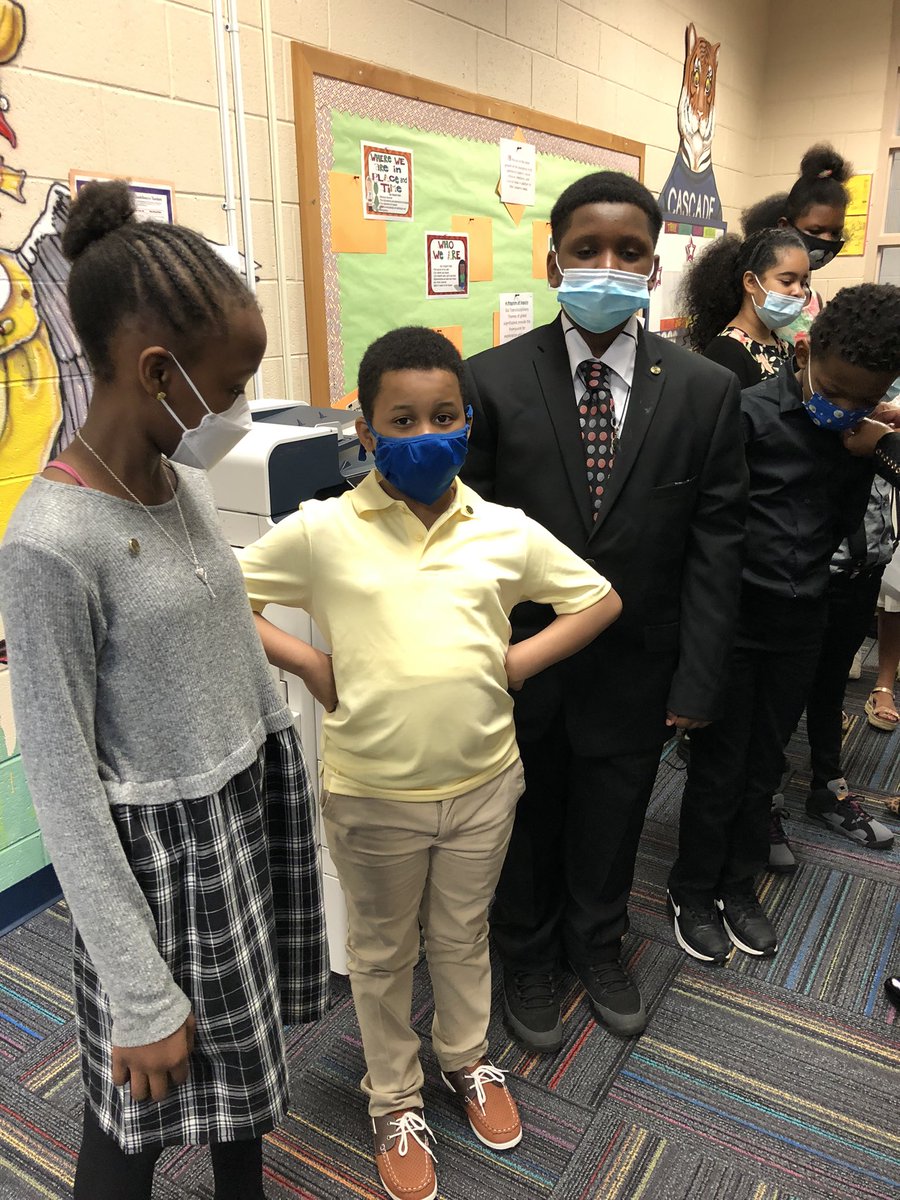 CascadeESMedCtr's tweet photo. Cascade ES Beta Club Inductees awaiting their Beta Club Ceremony! #TigerStrong @DrTProctor  @apsupdate https://t.co/tILMxIkSkU