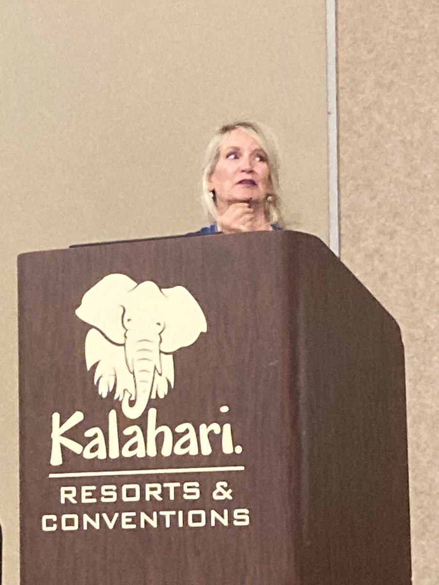 What a SUPER message <a href="/ckmulloy/">Katie Mulloy</a> <a href="/WHPEOffice/">WHPE</a> <a href="/ScottAmpersand/">Scott Todnem</a> #whpe. General Assembly sharing the knowledge with amazing people.