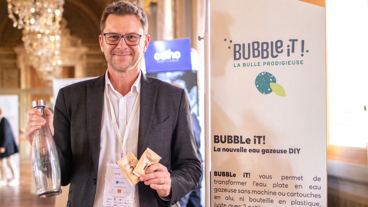 🚰 <a href="/BUBBLeiT_drinks/">BUBBLe iT!</a> est le produit innovant qui permet de transformer simplement de l’eau du robinet en une boisson pétillante où et quand on veut