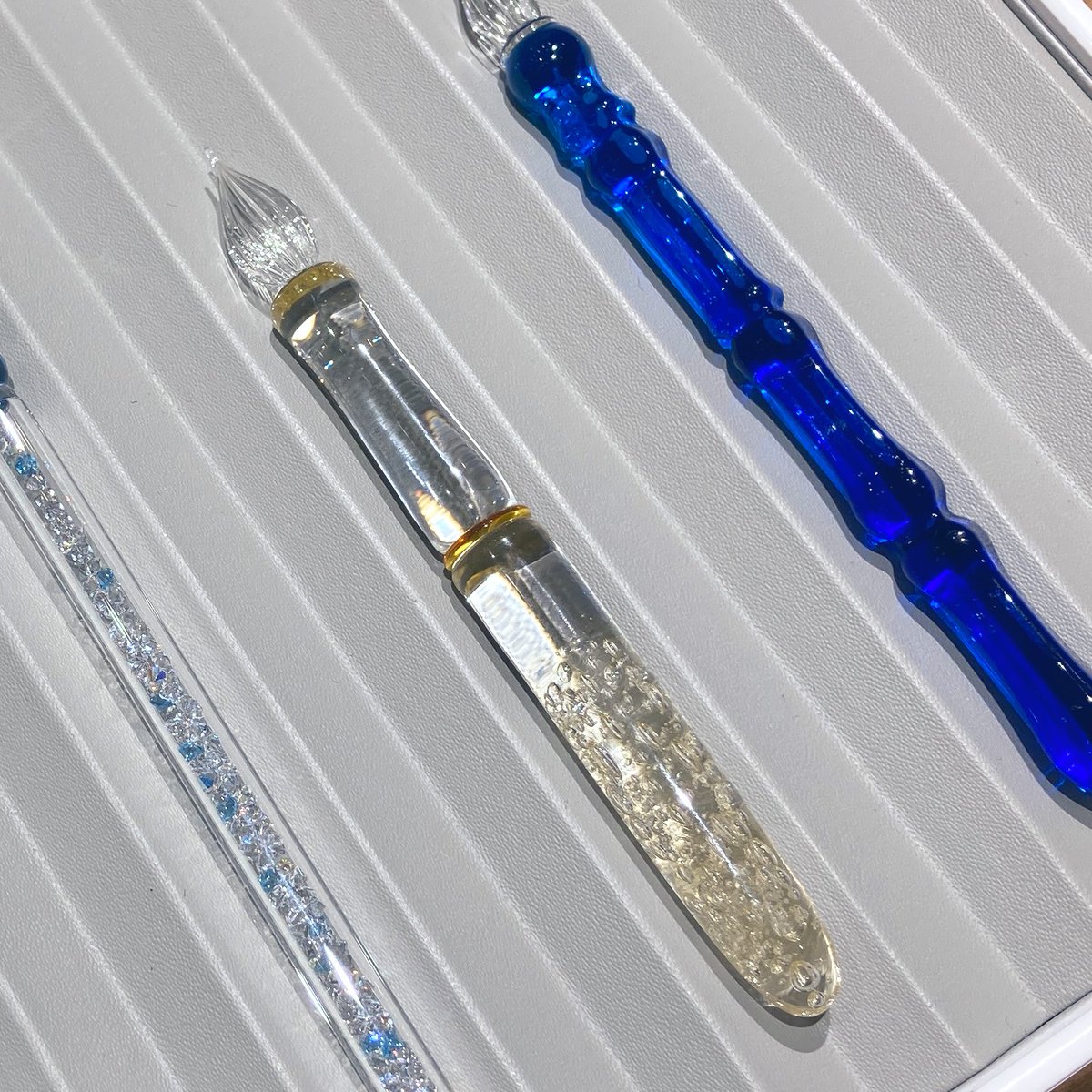高価値 色華硝子シャンパン ガラスペン tyroleadership.com
