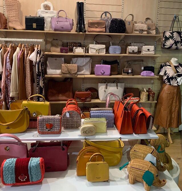 MindBeckenham's tweet photo. 2 DAYS TO GO...... not many tricks but lots of designer treats for you all.  Ideal for Christmas gifting.  Come join the fun #mymindshop https://t.co/cnDQYxeQcq
