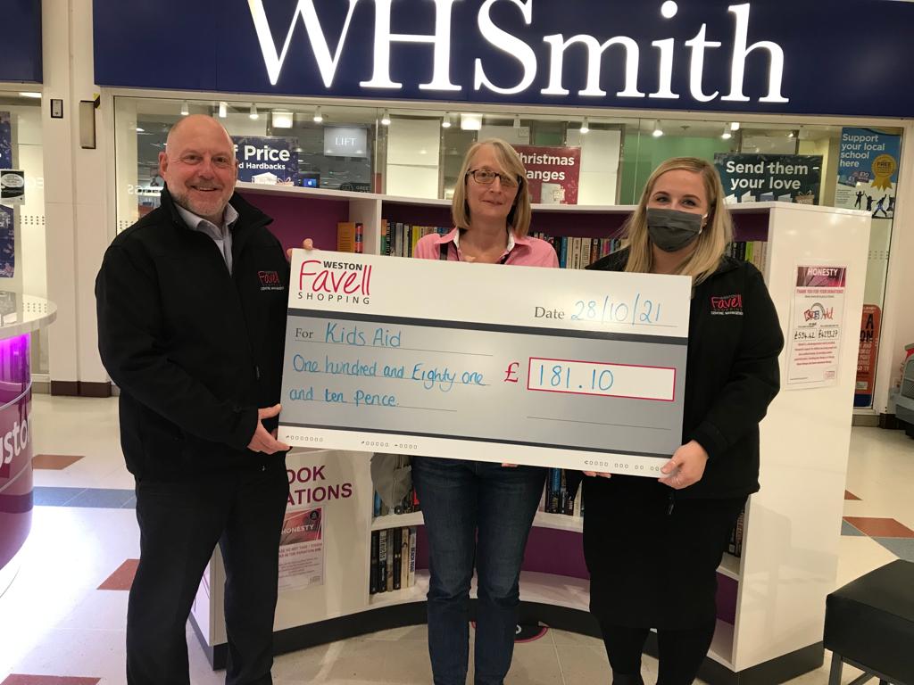 FavellShopping's tweet photo. Today we had the honour of presenting @KidsAidUK with a cheque for £181.10 from our One Great Day FUN-raisers this Summer. We will continue to raise funds for KidsAid via our Honesty Library in the centre, which has raised a total of £4,293.27 since reopening in April. #KidsAid https://t.co/ahmFFqAMs0