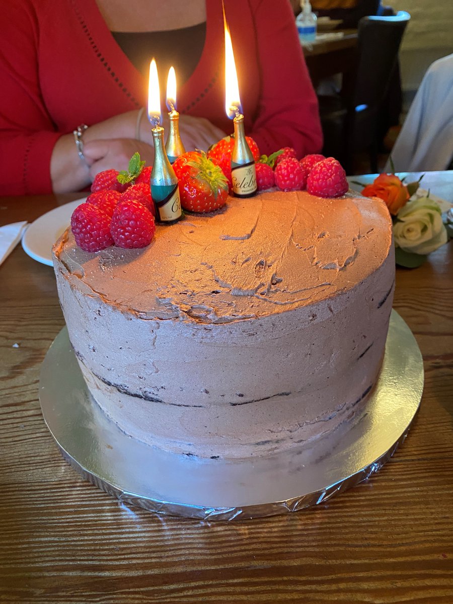amberemployment's tweet photo. Celebrating in style for the retirement of Jill from Amber. 
After almost 15 years together, it was a lovely day of laughter, great company, and sharing memories. Wishing Jill all the very best, spending much deserved happy days with her husband, children, and grandchildren. https://t.co/UO3bRqhVIT