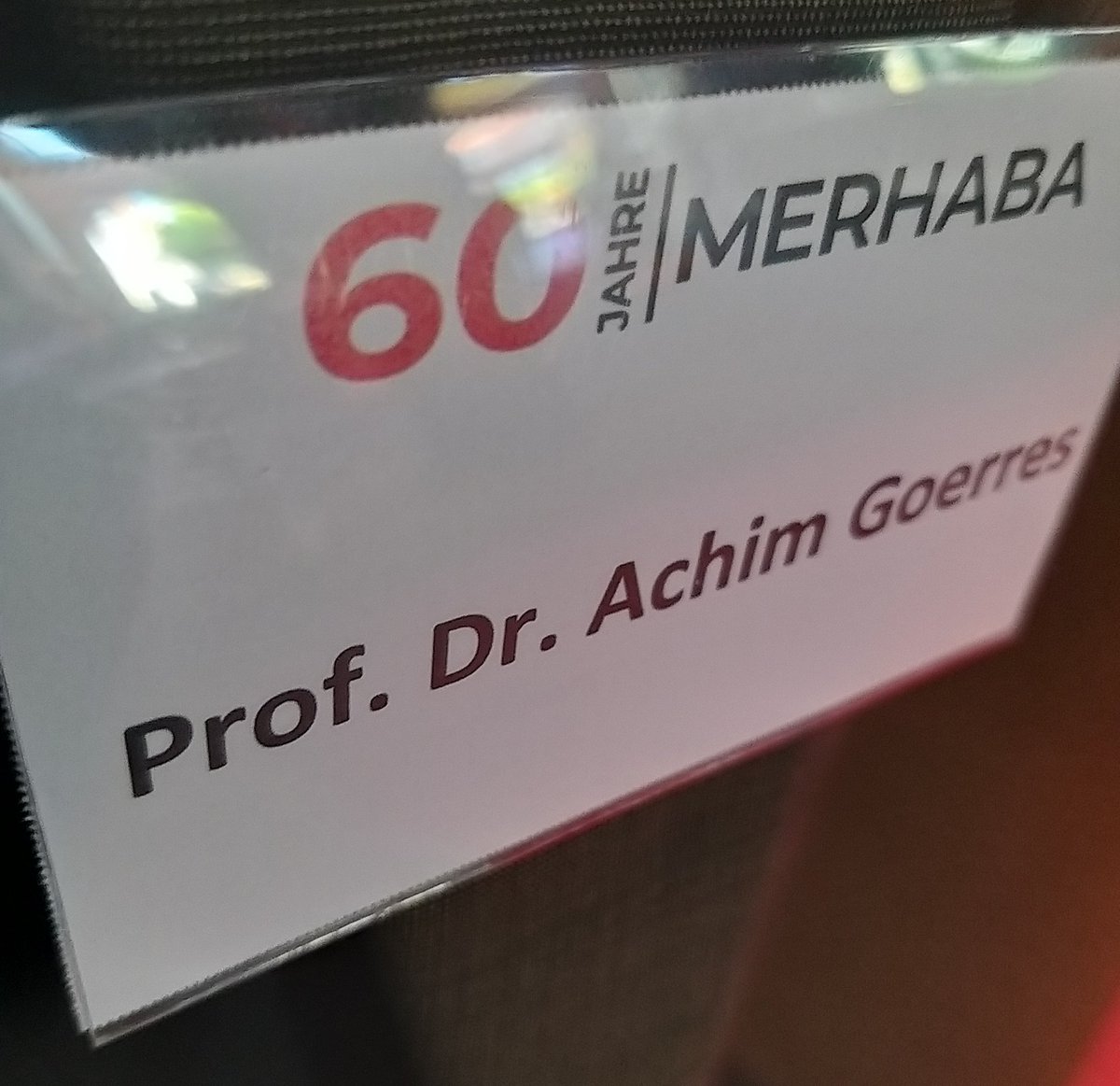Emp_Politikwiss's tweet photo. 60 Jahre #merhaba im Capitol in der Stadt mit D im Schatten von #Duisburg @bpb_de @ifp_ude u.a. mit mir @unidue politische #Partizipation und #Konflikte in der Einwanderungsgesellschaft @inzentim #zfti https://t.co/Tkp7eDCDv4