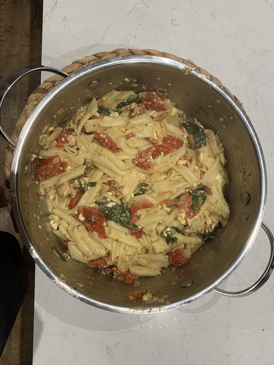 cloudyant's tweet photo. @Lawrancedece Feta, cherry tomatoes, garlic all roasted…. Mixed with fresh basil.. stirred through freshly cooked pasta… yum 👍🏼 https://t.co/Y5JBu0PYCx
