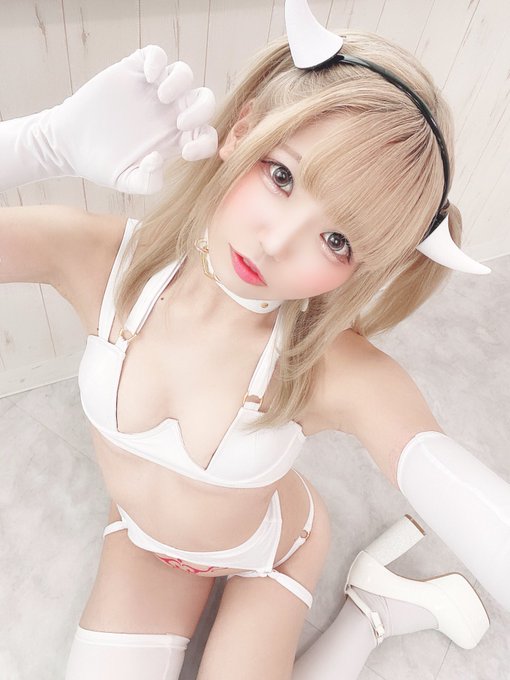 Twitterのコスプレ画像15