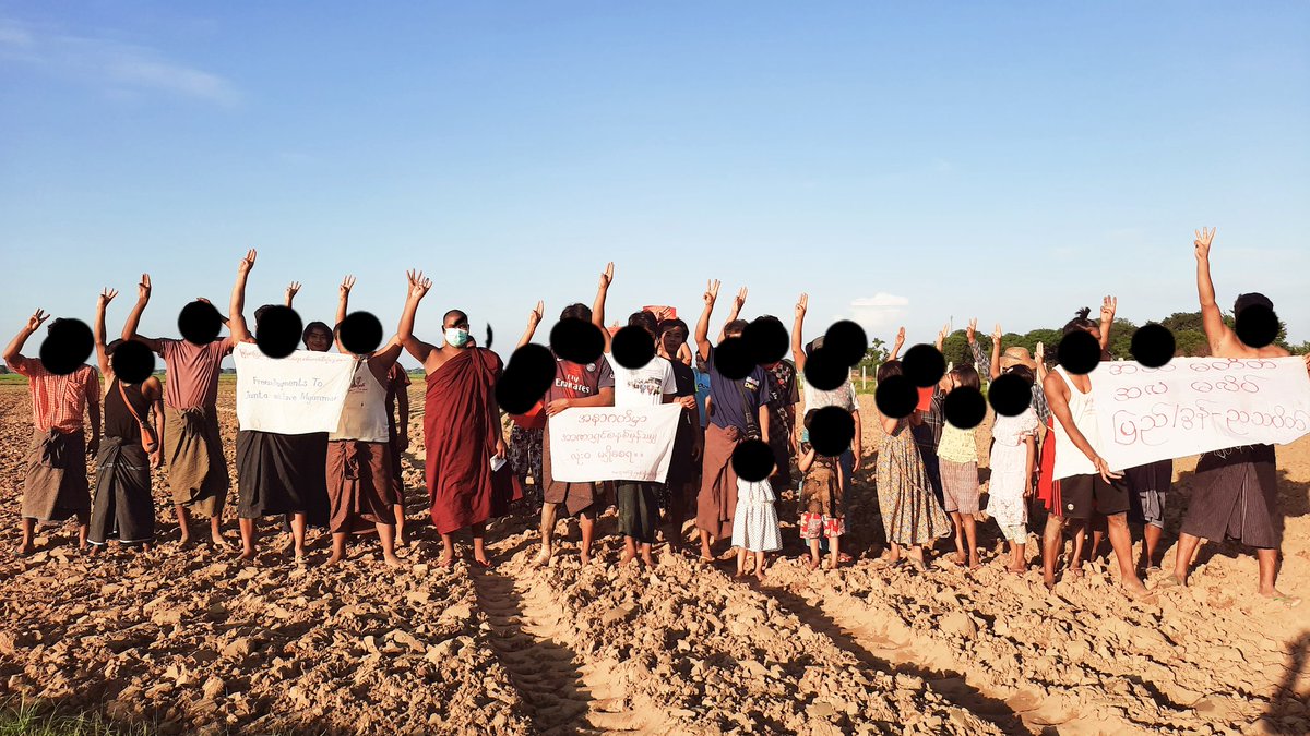 Wamtha2021's tweet photo. "မြန်မာပြည်ကိုကယ်တင်ရေး စစ်ကောင်စီကိုငွေမပေး"
 
ဖက်ဆစ်စစ်တပ်ကို ဆန့်ကျင်သပိတ်မှောက်ခဲ့တဲ့ ပြည်/ခွန်သပိတ်

#Oct28Coup

#အဂ္ဂဝံသ https://t.co/rREnsN5Hrd