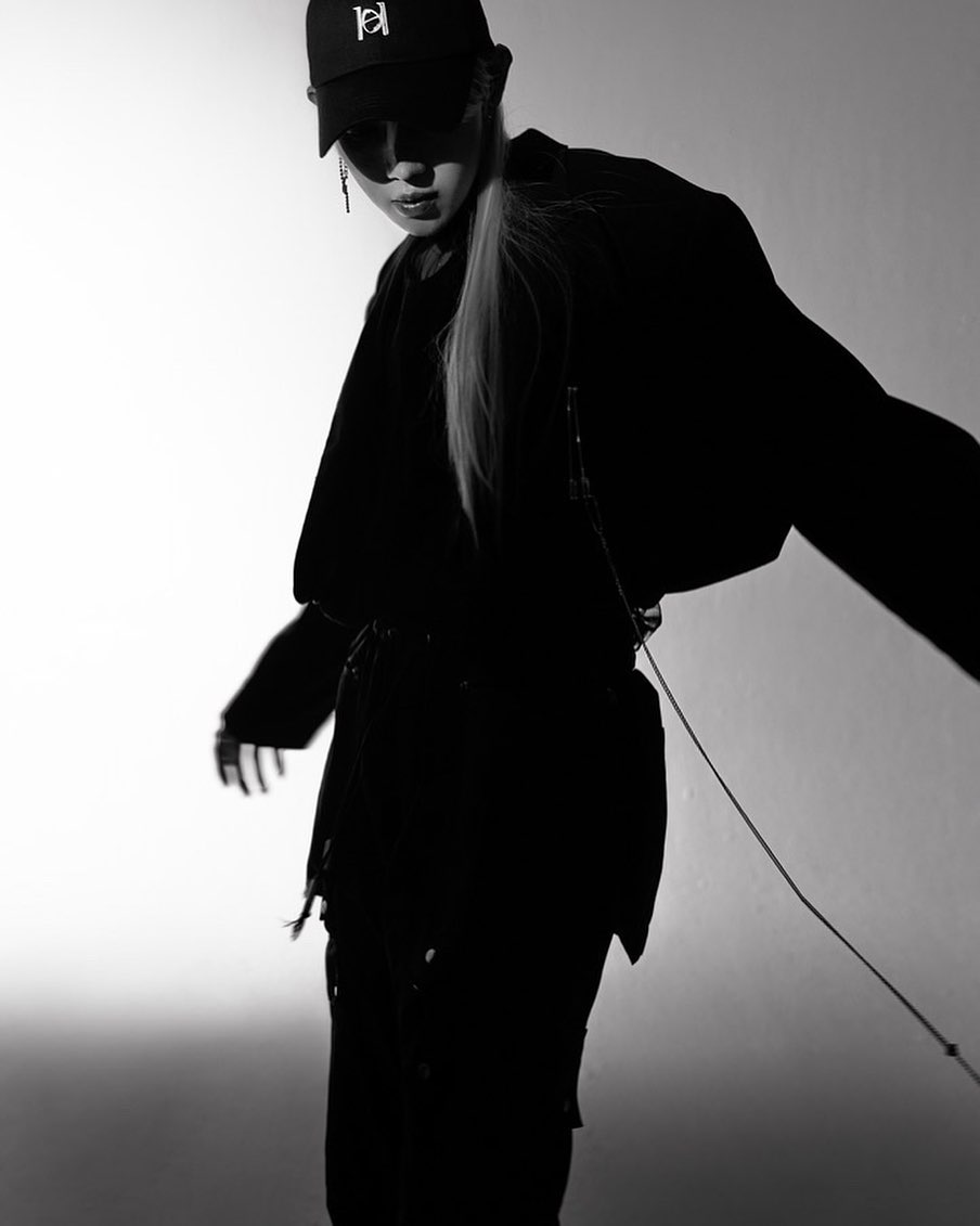 seoulology_00's tweet photo. The “Hold On” campaign has now come to an end — thanks for supporting ! !

#LØUDI #Loudi #seoulology
#ロウディ #로우디 #원지훈
#HoldOn
#ContributeWithTribute
#COVID19Indonesia https://t.co/aJ7icxpQBc