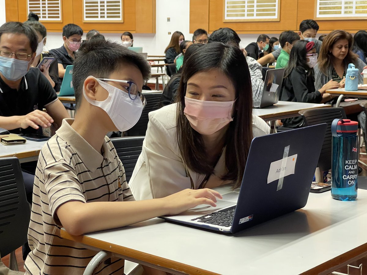 RCHKrdc's tweet photo. Round 2 of our Y6 parent and child session on healthy tech habits in the home by creating opportunities for important discussions. Did I mention I’m so excited at having students AND parents back for in-person sessions?!?! #rchkpyp #rchkrdc https://t.co/Wqf7BgmO2C