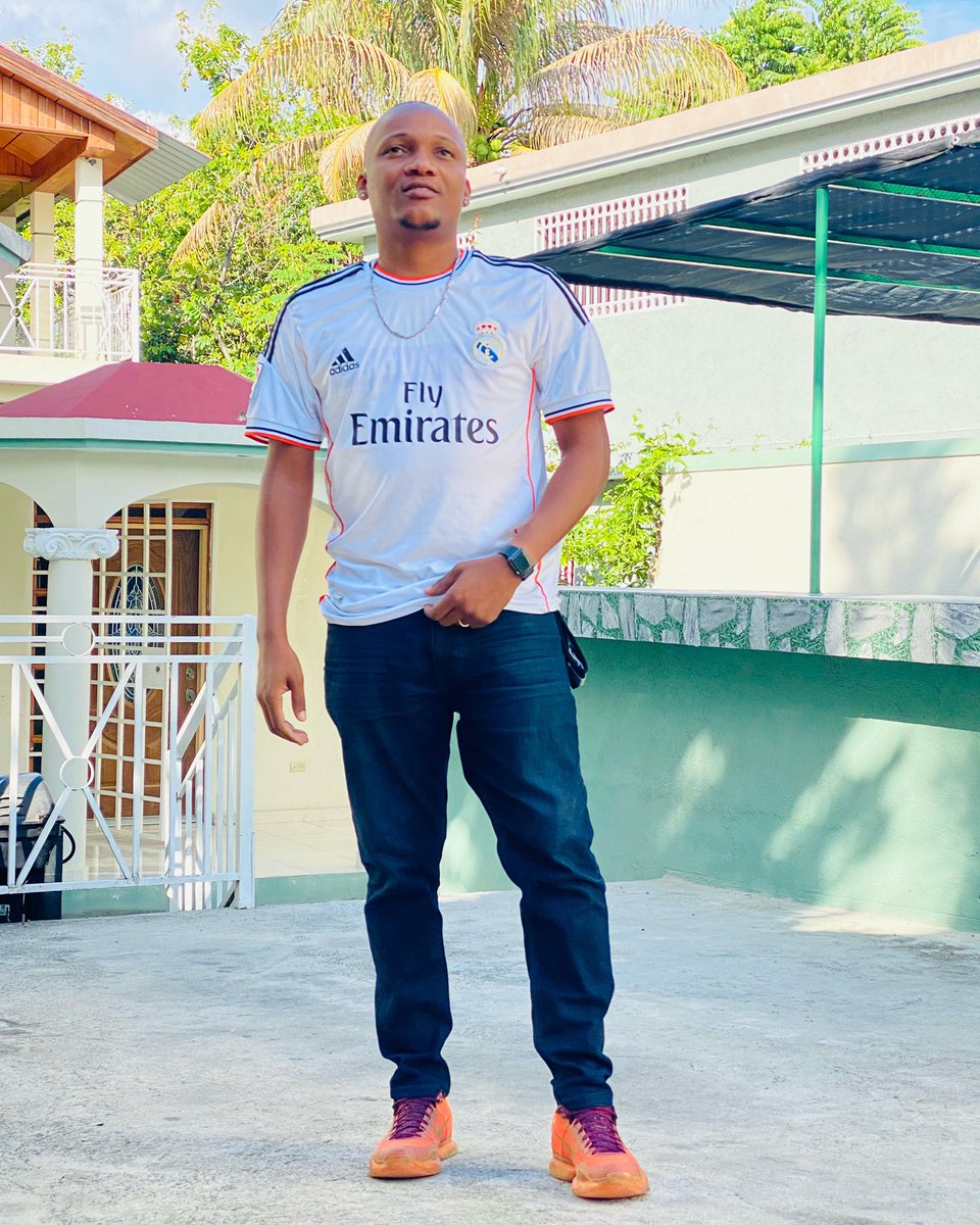 ThemarshalHt's tweet photo. Jou jedi...😎😎😎 https://t.co/pJTh24lPjc
