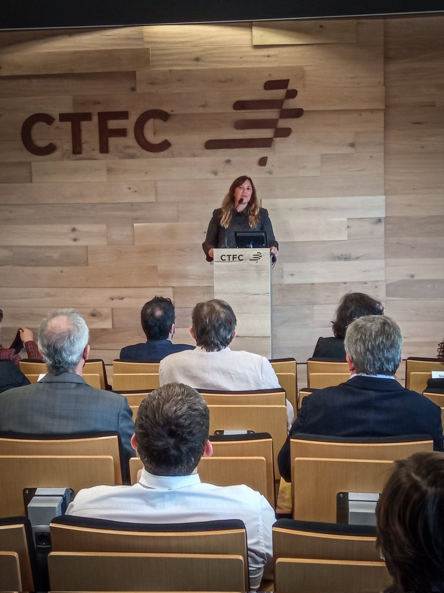 eh2lab's tweet photo. @RoserManeja presenting today the  BioEconomy Strategy of Catalonia for the 25th anniversary of @ctforestal https://t.co/OSKFTVlmuC